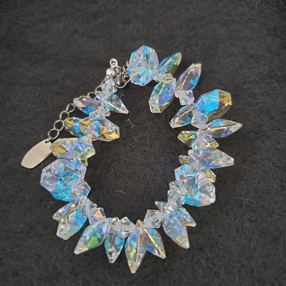 Crystal Statement Necklace And Bracelet - image 4